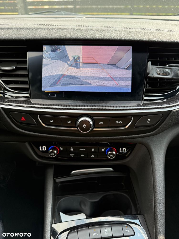 Opel Insignia 2.0 CDTI Business Elegance S&S - 28