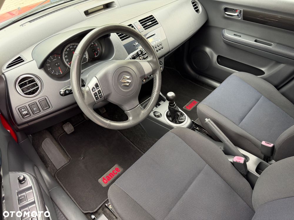 Suzuki Swift 1.3 Club - 10