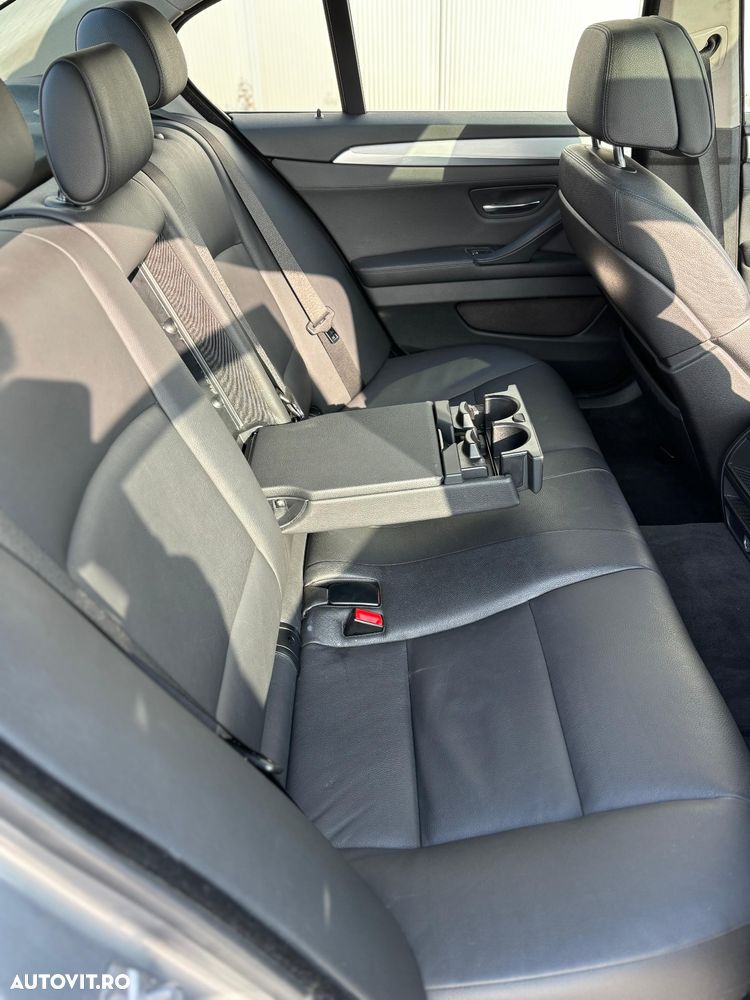 BMW Seria 5 530d xDrive Aut. Luxury Line - 24