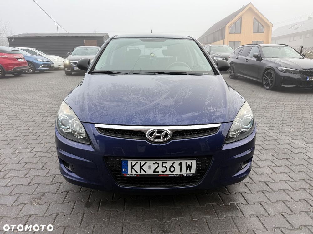 Hyundai i30 1.4 Base + - 2
