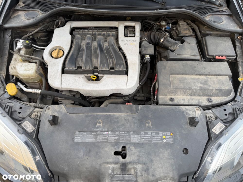 Renault Laguna 2.0 Bose Edition Etanol - 26