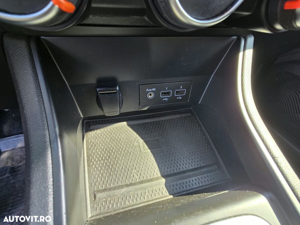 Renault Captur BLUE dCi Intens - 16
