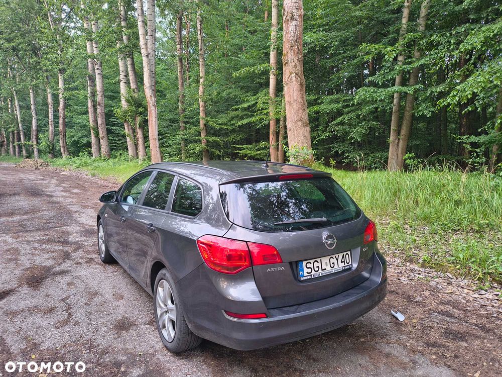 Opel Astra - 2