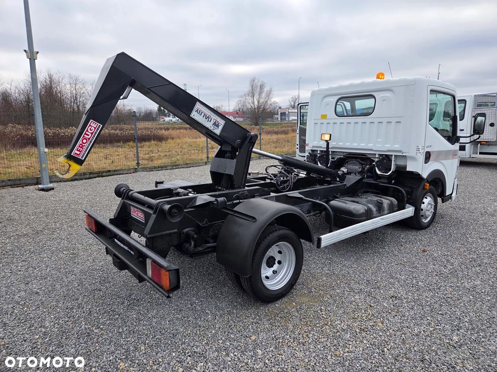 Renault Maxity 2.5 DCI 110KM/ Hakowiec / DMC 3.5T / - 6