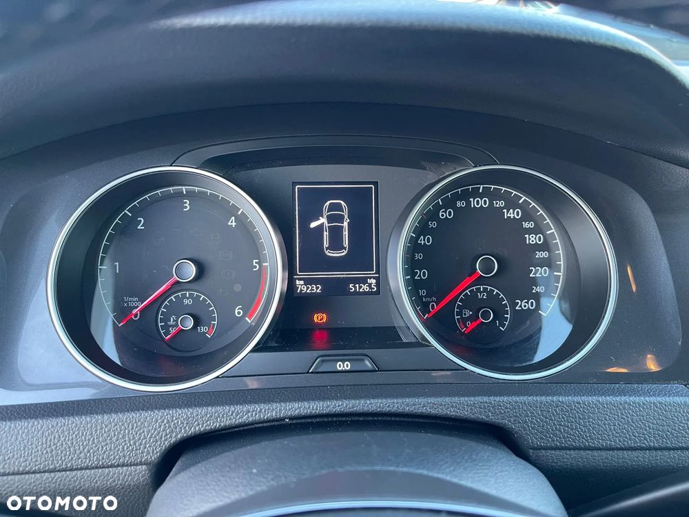 Volkswagen Golf ver-2-0-tdi-r--line-dsg - 13