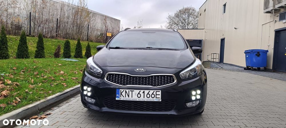 Kia Ceed 1.6 CRDi 136 DCT ISG GT Line - 3