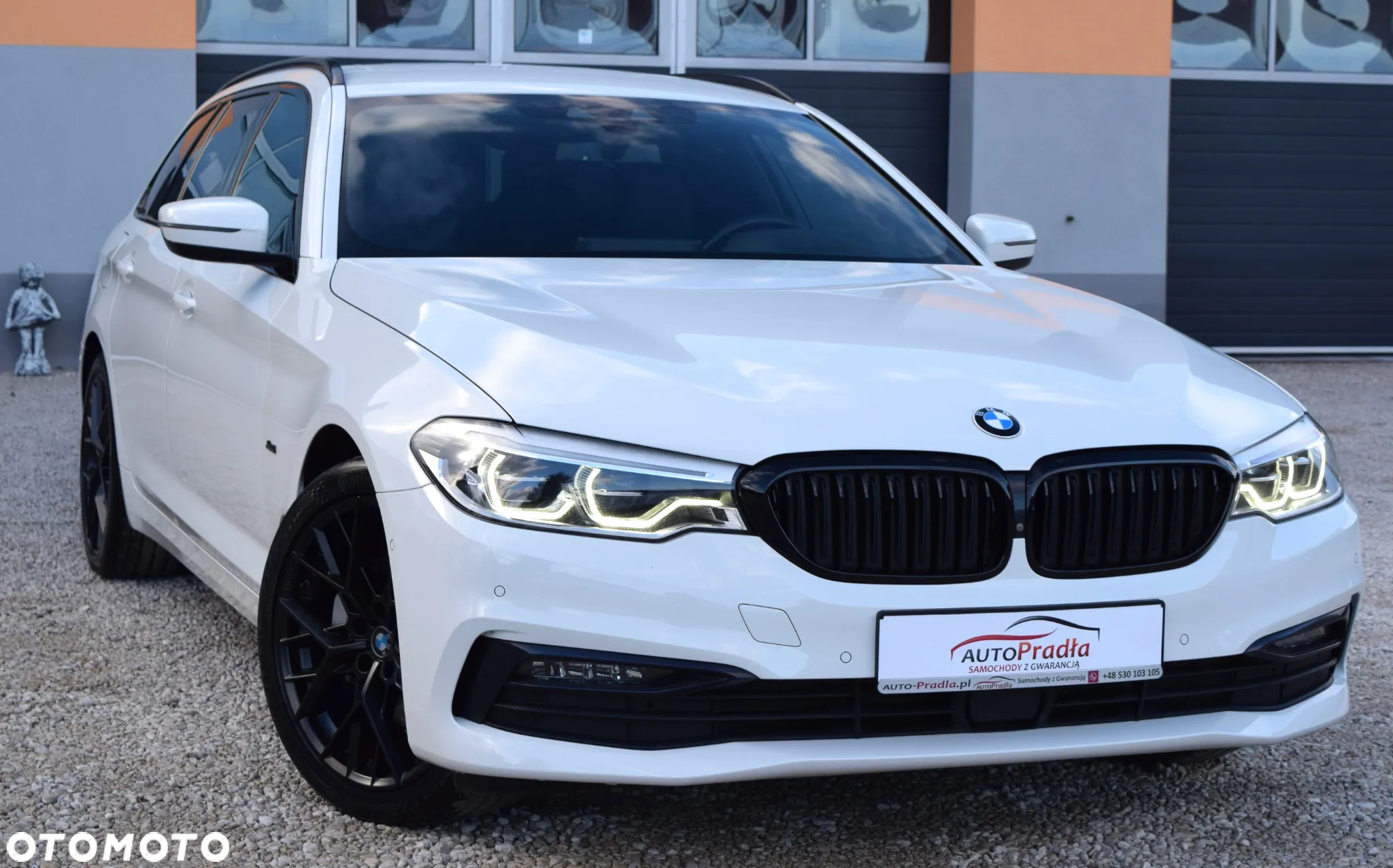 BMW Seria 5 525d Touring Sport Line - 2