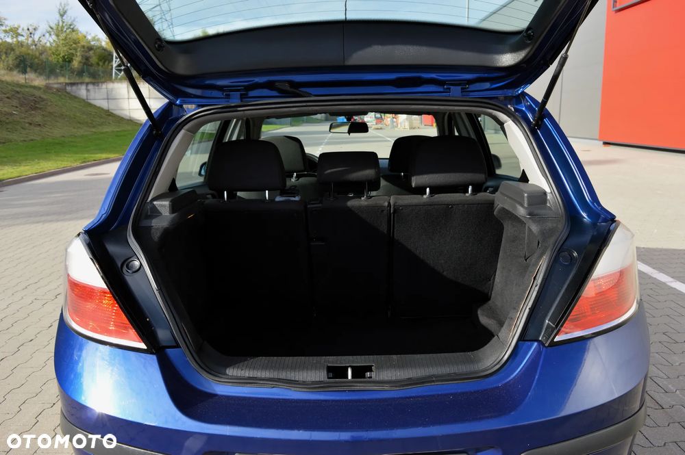 Opel Astra 1.9 CDTI Edition - 32