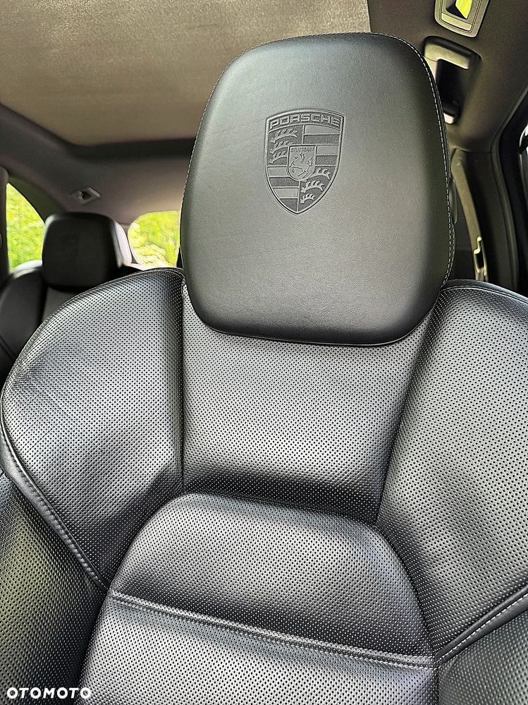 Porsche Cayenne Diesel Platinum Edition - 5