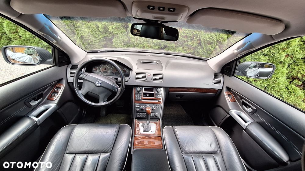 Volvo XC 90 - 10