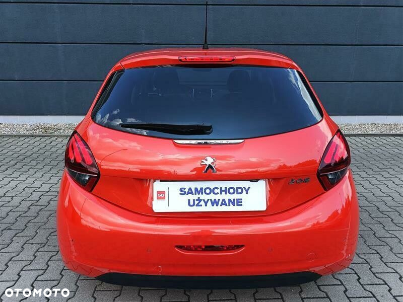Peugeot 208 1.2 PureTech Allure S&S EAT6 - 7