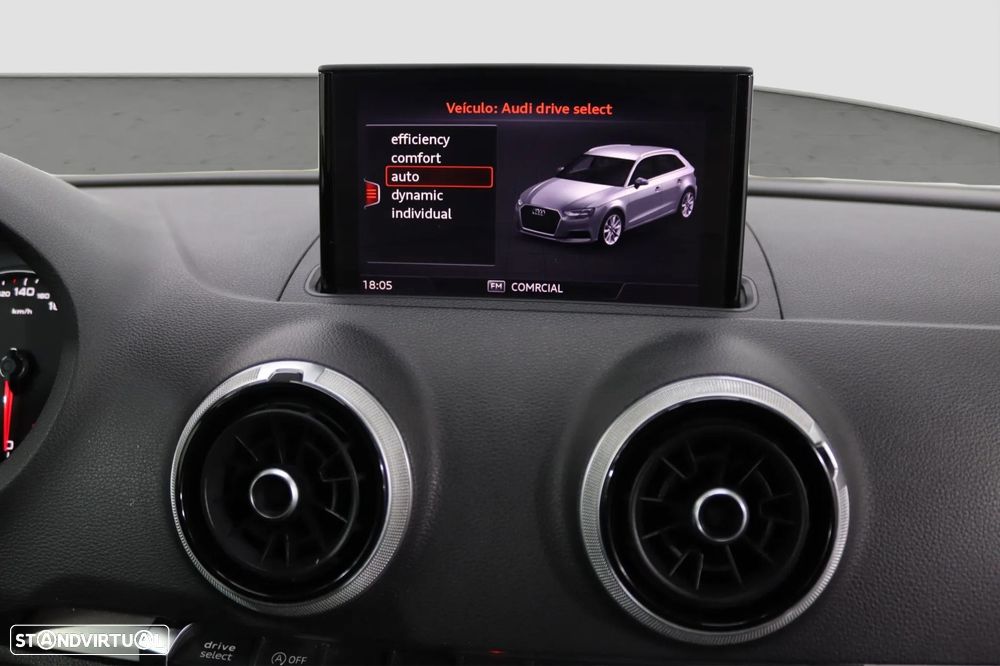 Audi A3 Sportback - 6