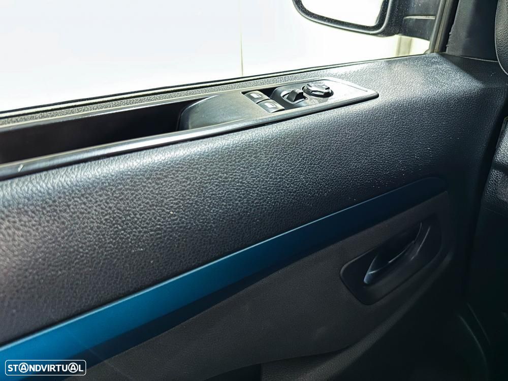 Peugeot e-Traveller 50 kWh Standard - 30