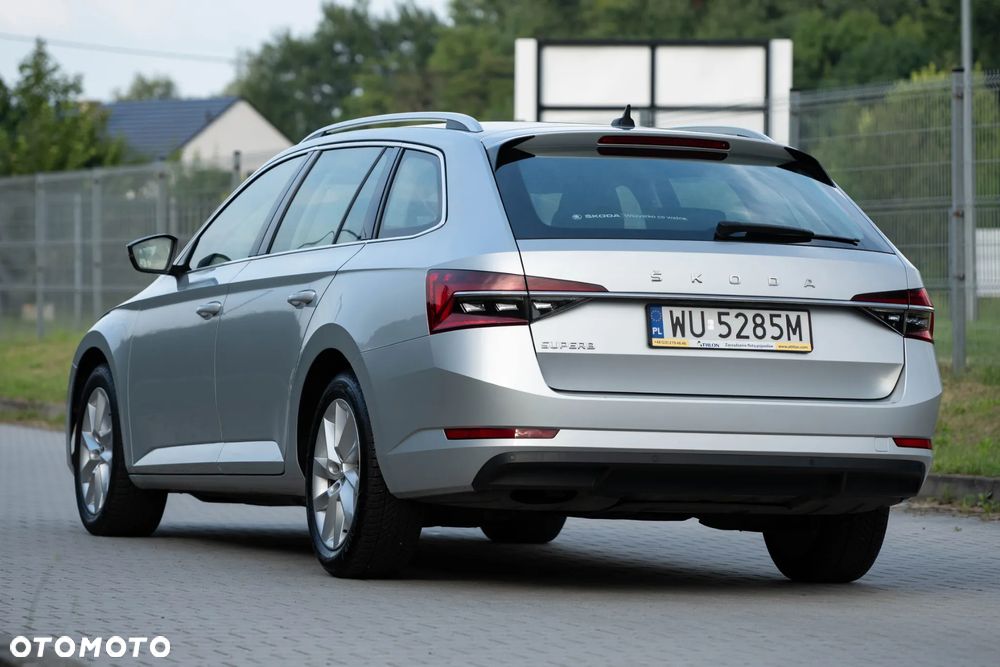 Skoda Superb 2.0 TDI SCR Ambition DSG - 5
