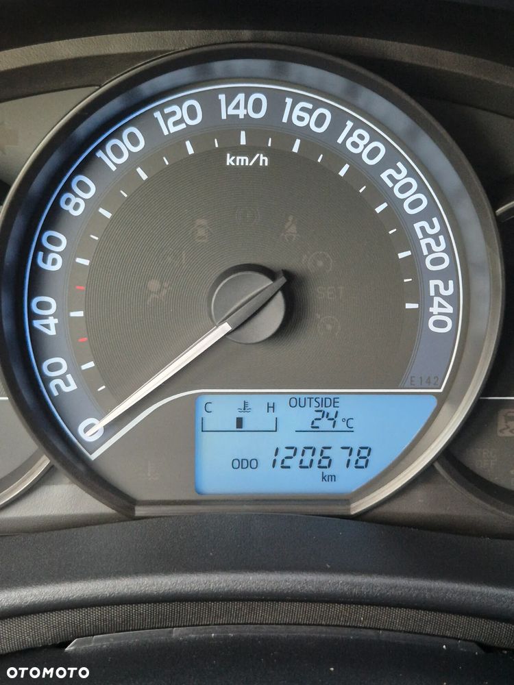 Toyota Auris 1.33 VVT-i Active - 15