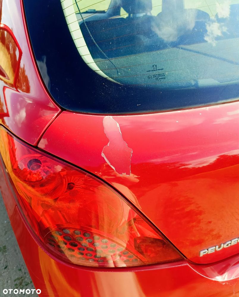 Peugeot 207 1.4 - 17