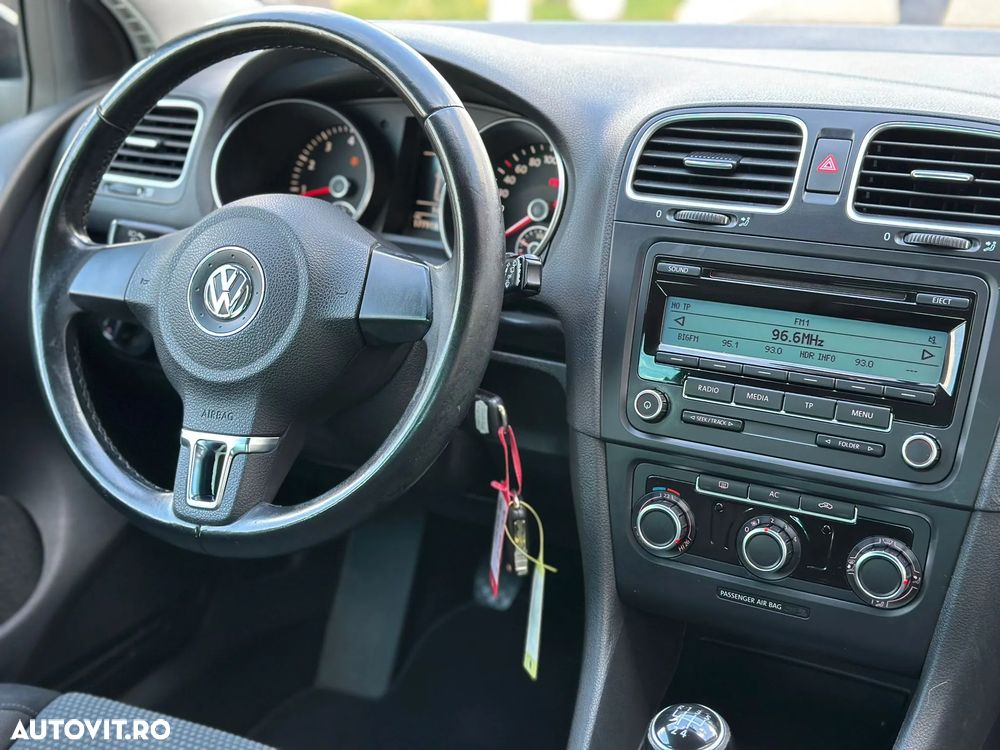 Volkswagen Golf 1.4 Style - 14