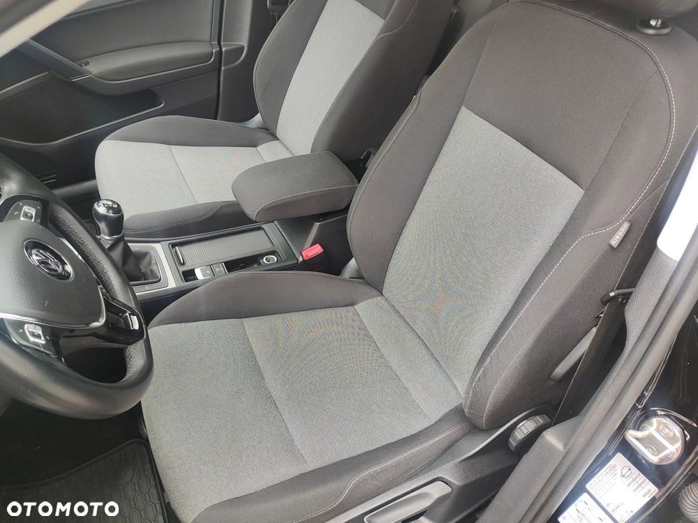 Volkswagen Golf 1.2 TSI BMT Trendline Perfectline - 18