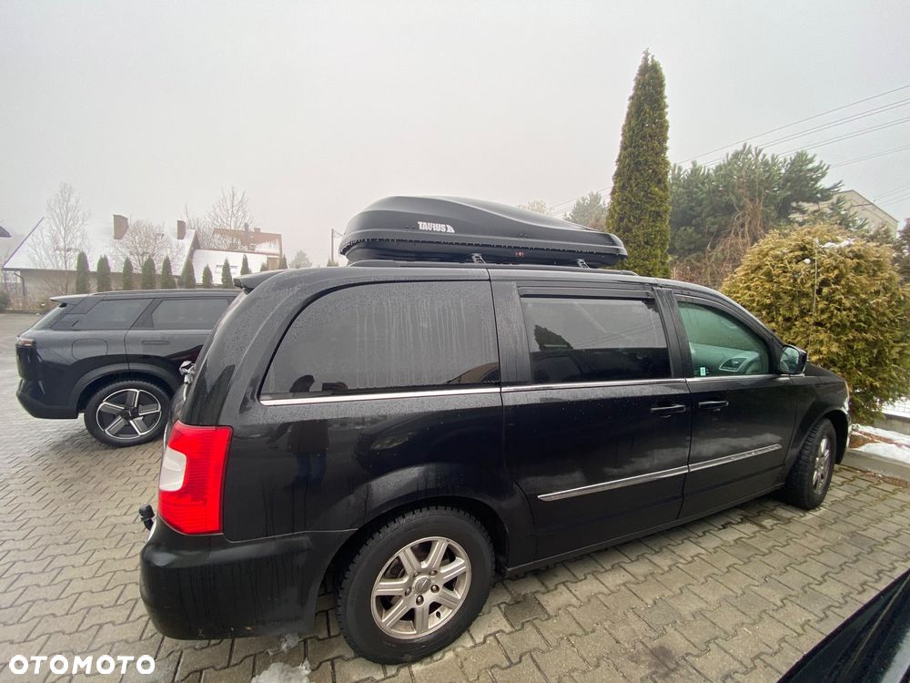 Chrysler Town & Country 3.6 Limited - 4