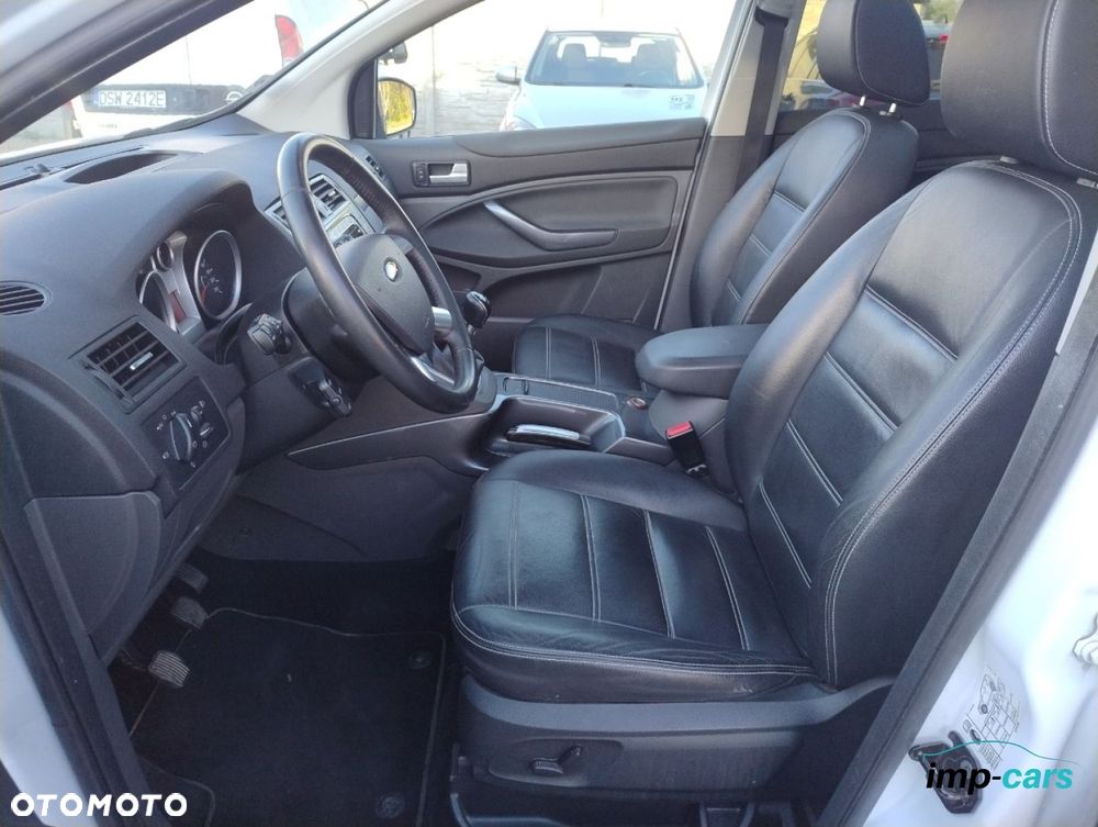 Ford Kuga 2.0 TDCi 4WD Titanium - 6