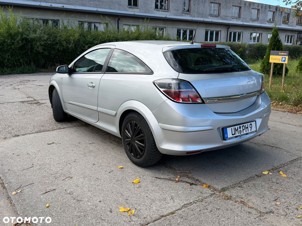 Opel Astra 1.8 - 31