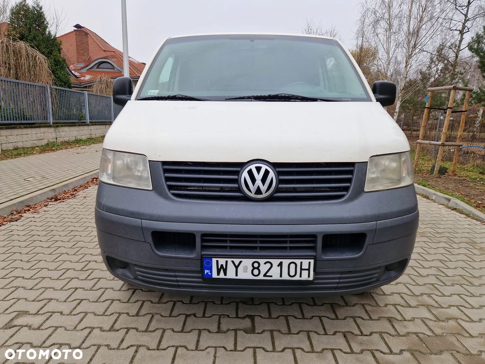 Volkswagen Transporter - 2