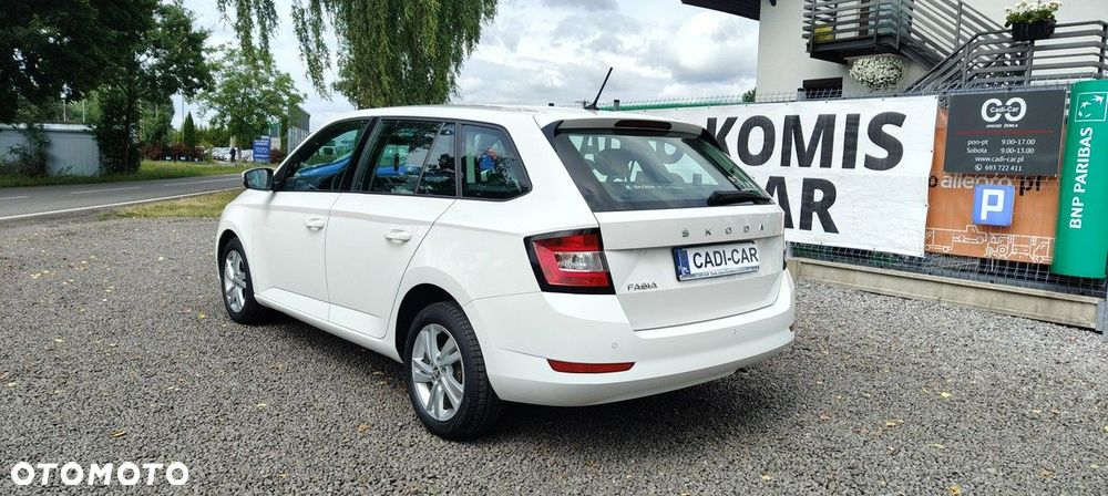 Skoda Fabia 1.0 TSI Ambition Plus - 6