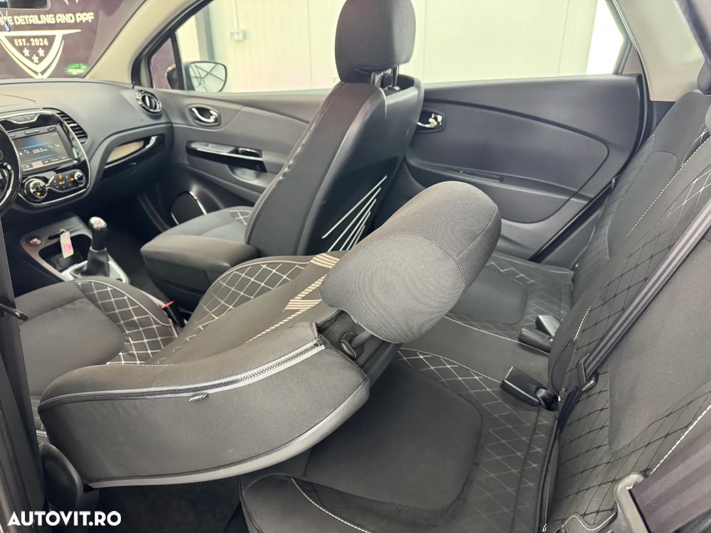 Renault Captur ENERGY dCi 90 Start&Stop Luxe - 17