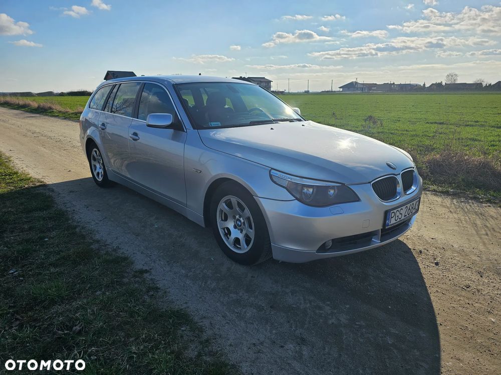 BMW Seria 5 525d - 1
