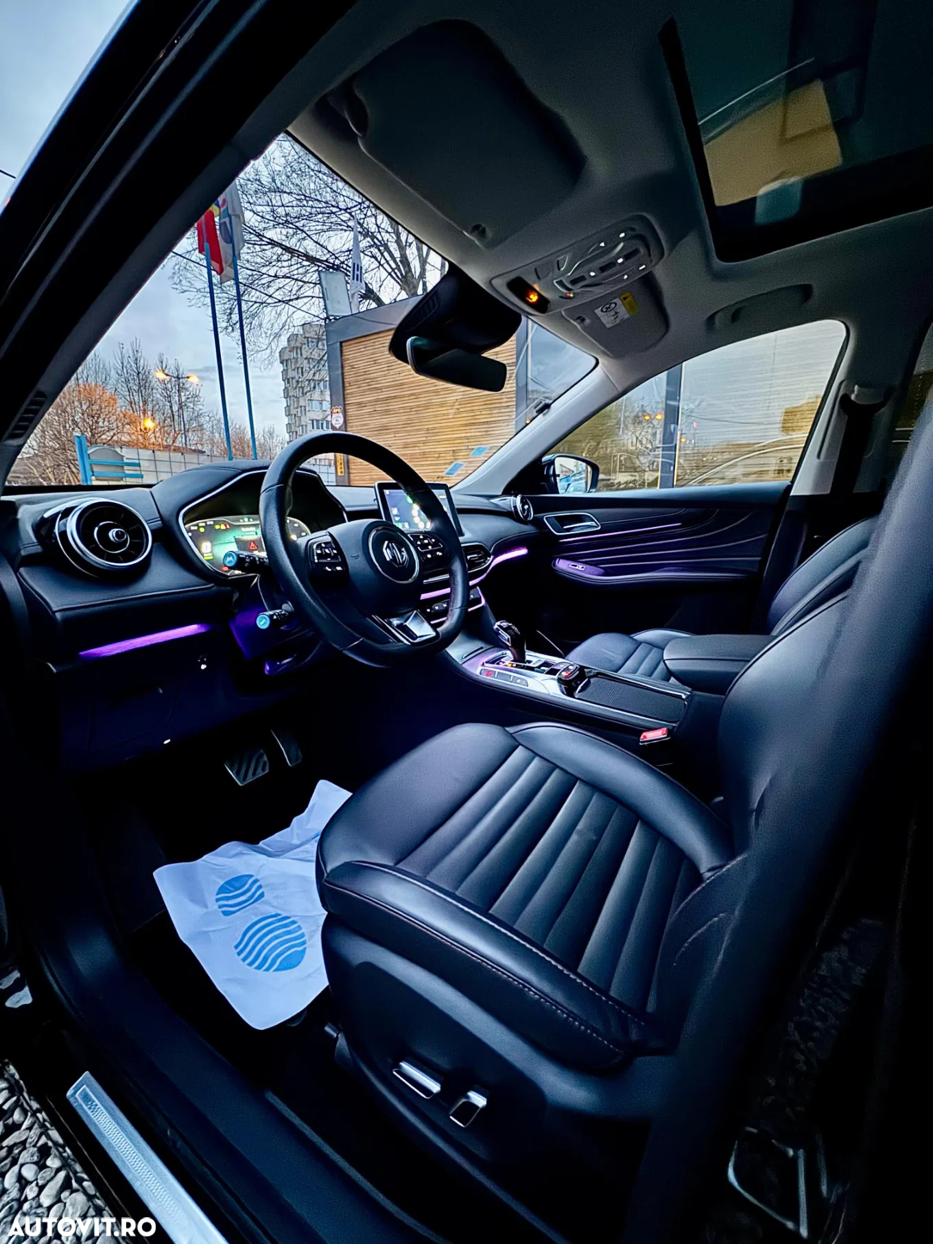 MG EHS 1.5T-GDI PHEV Luxury - 9