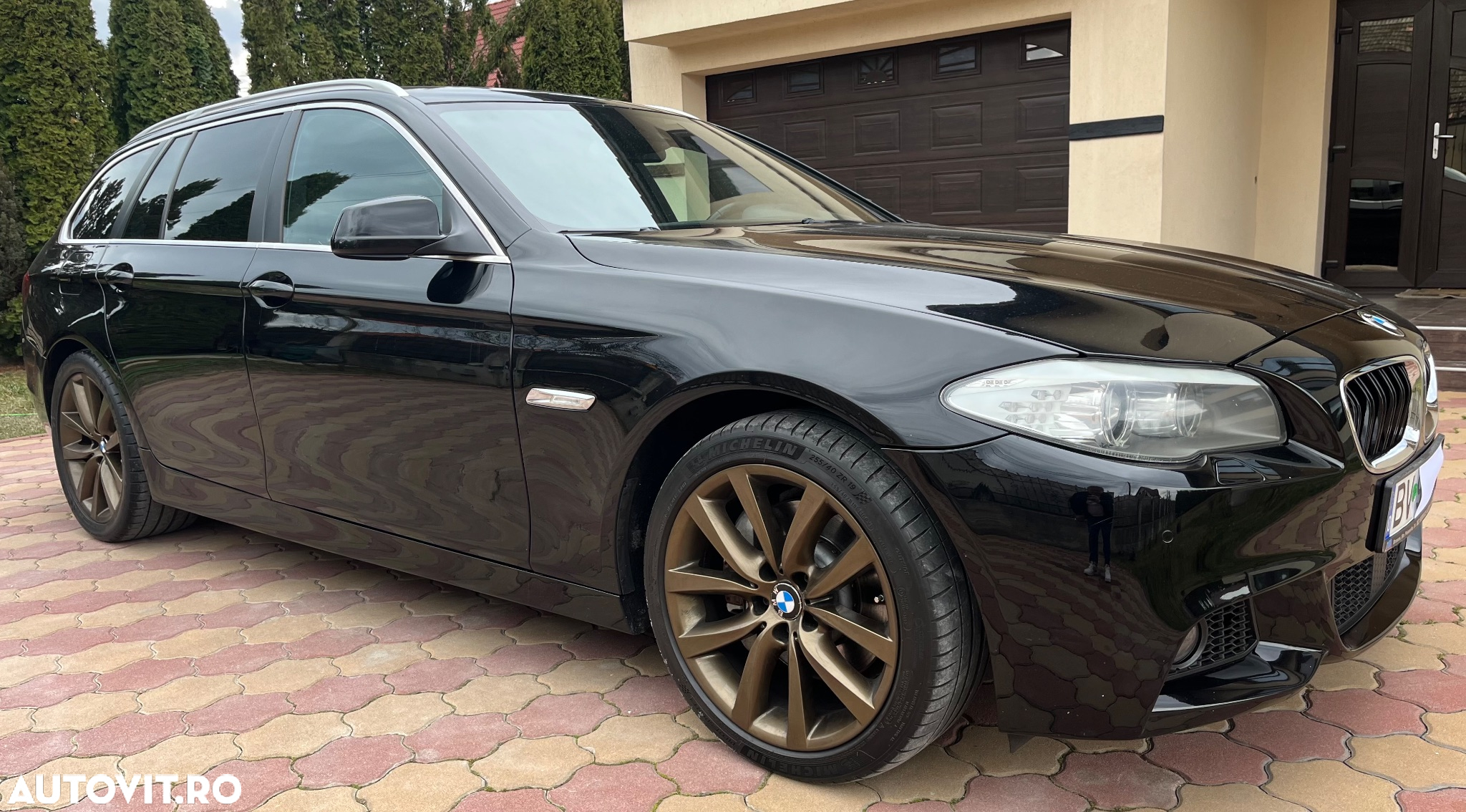 BMW Seria 5 525d Touring Sport-Aut. - 3