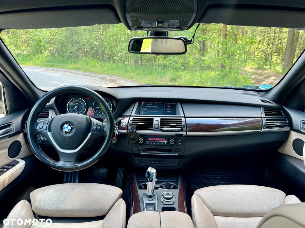 BMW X5 - 12