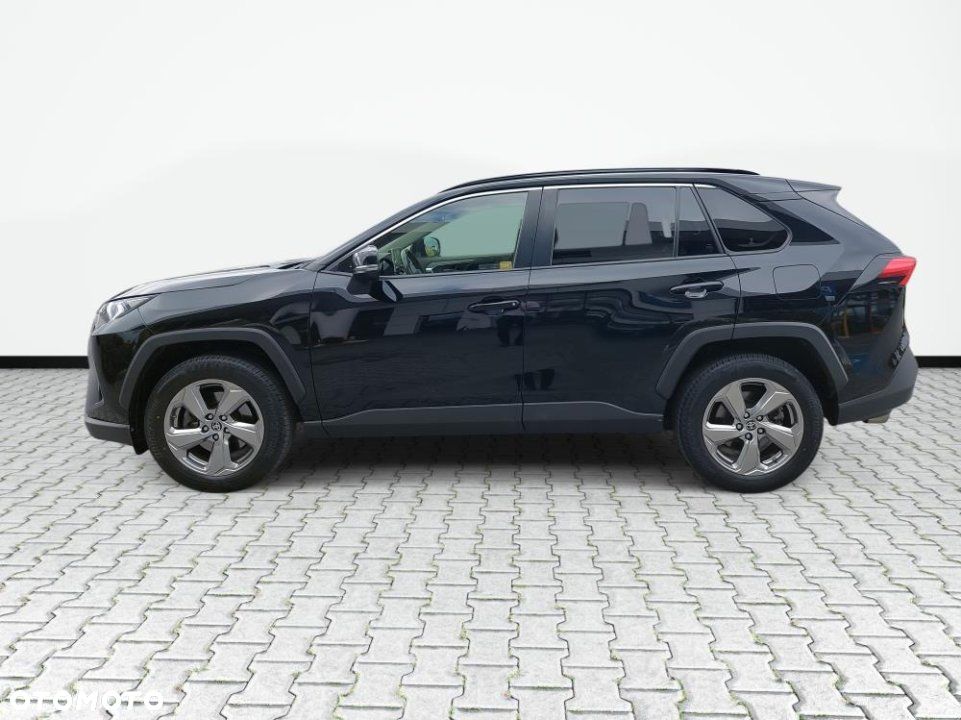 Toyota RAV4 - 8
