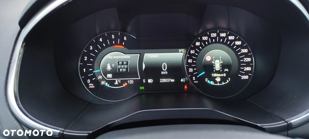 Ford S-Max 2.0 EcoBlue Titanium - 11