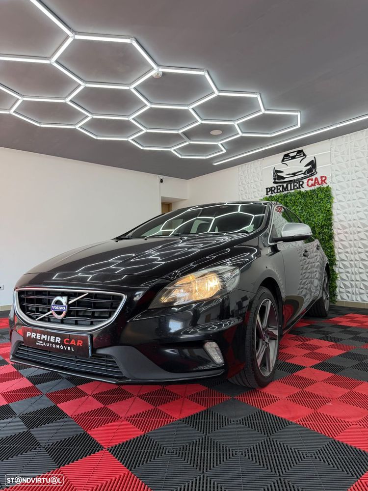Volvo V40 2.0 D2 R-Design
