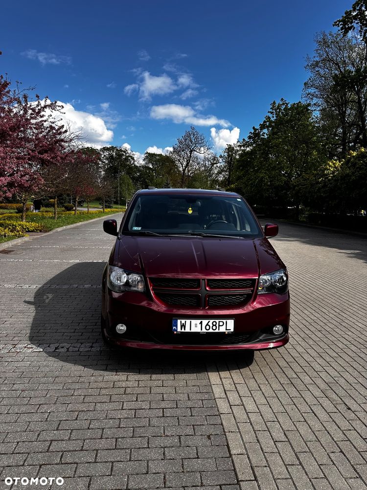 Dodge Grand Caravan 3.6 R/T - 2