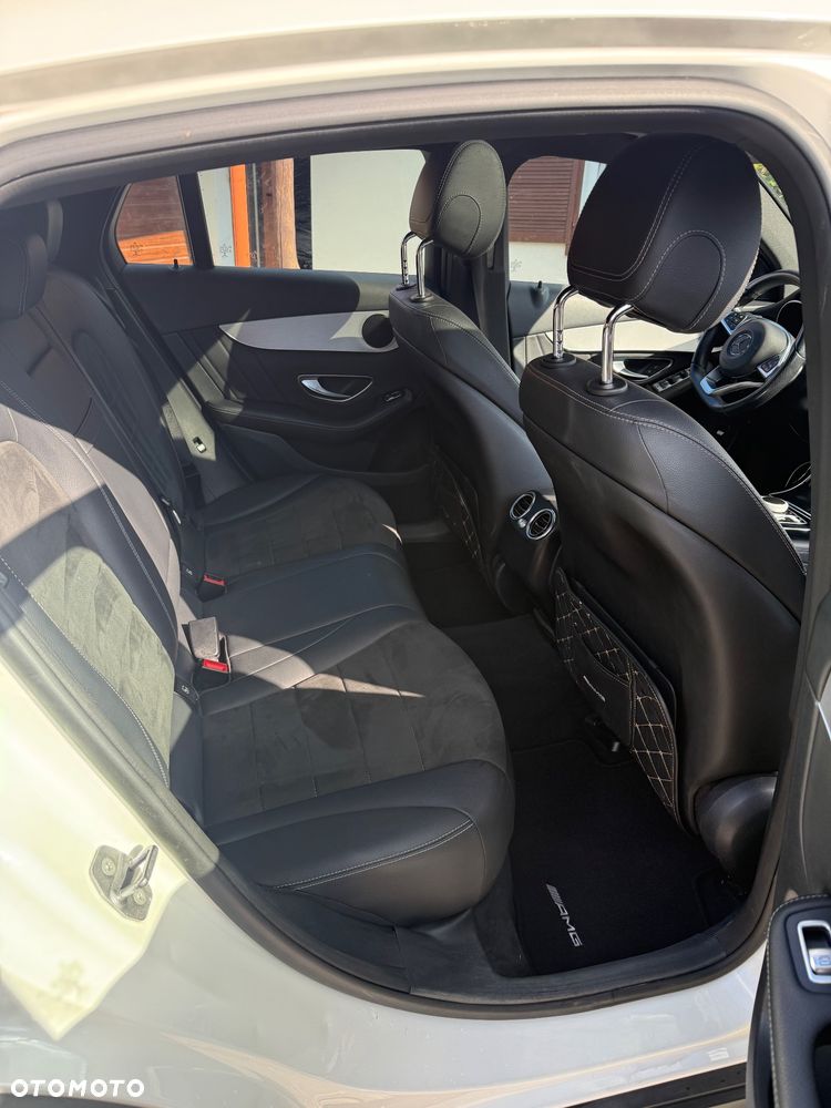 Mercedes-Benz GLC 300 4-Matic - 12