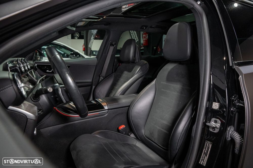 Mercedes-Benz C 300 e AMG Line - 26