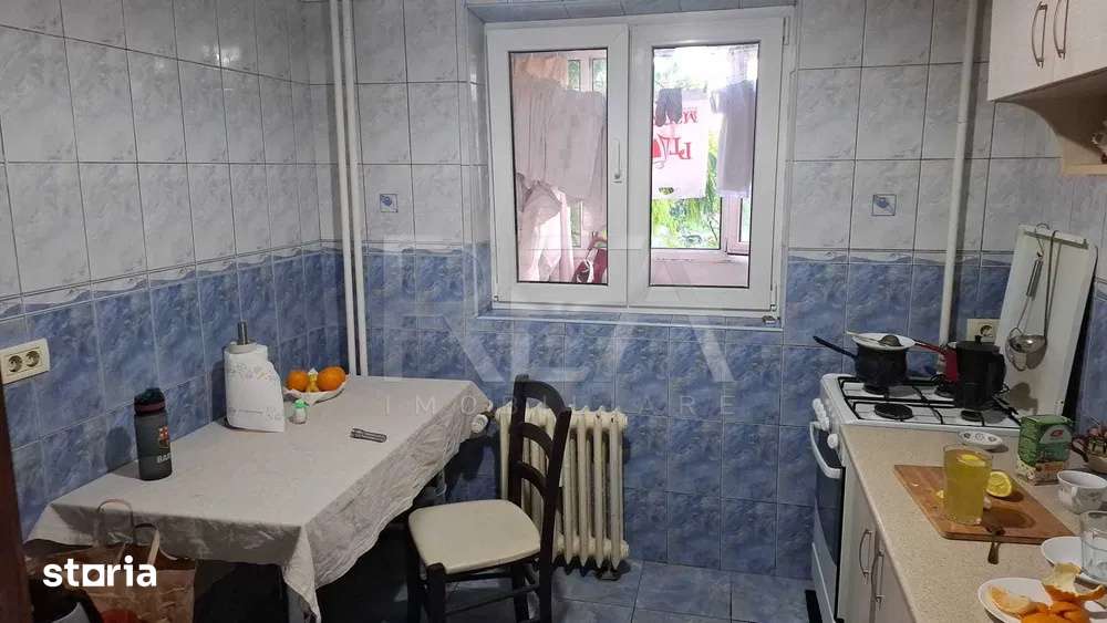 3 camere Dristor decomandat, et. 2, an 1984, metrou, 68 mp — fotografia 3
