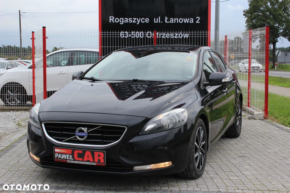 Volvo V40
