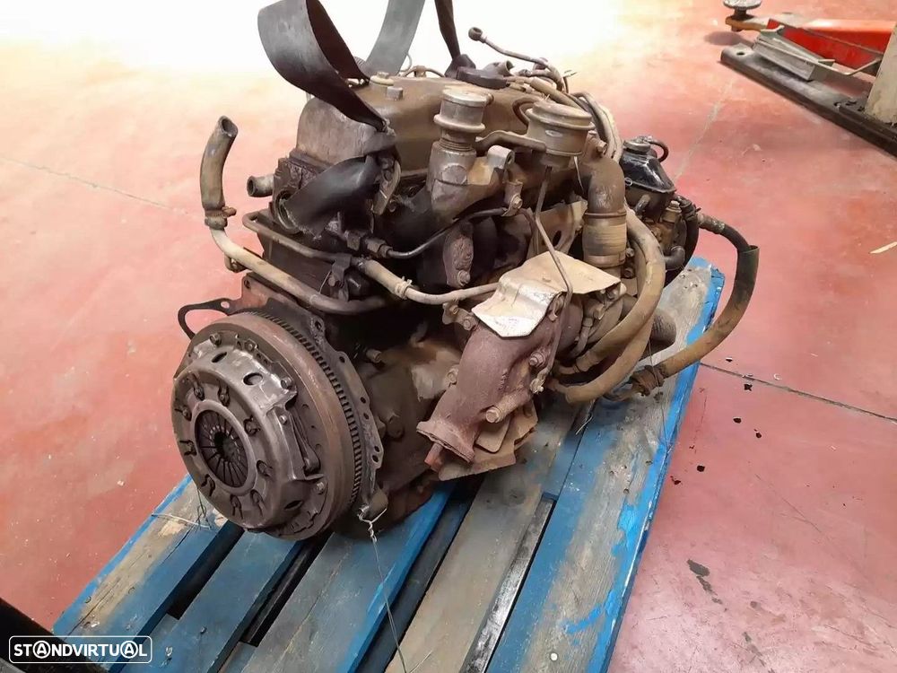 MOTOR COMPLETO MITSUBISHI PAJERO CANVAS TOP 1987 - - 7