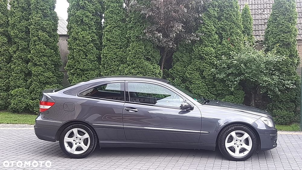 Mercedes-Benz CLC 200 Kompressor - 4