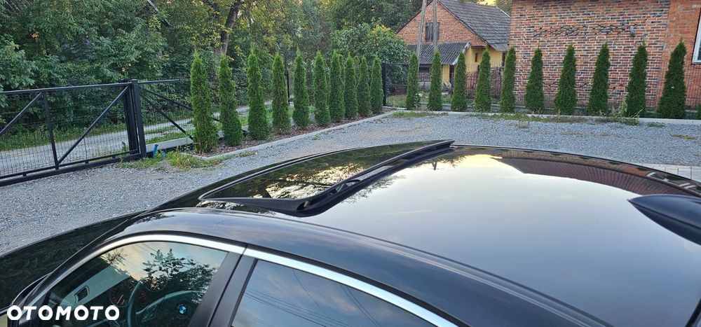 BMW Seria 5 525d - 17