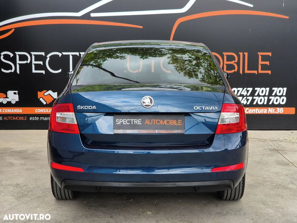 Skoda Octavia 1.6 TDI ELEGANCE - 7