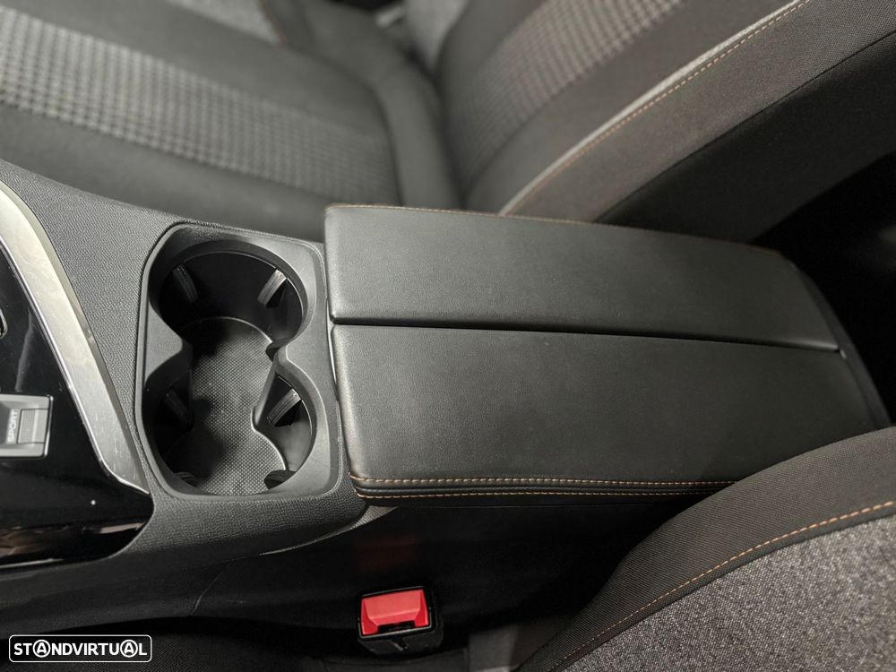 Peugeot 5008 1.5 BlueHDi Allure Pack EAT8 - 13