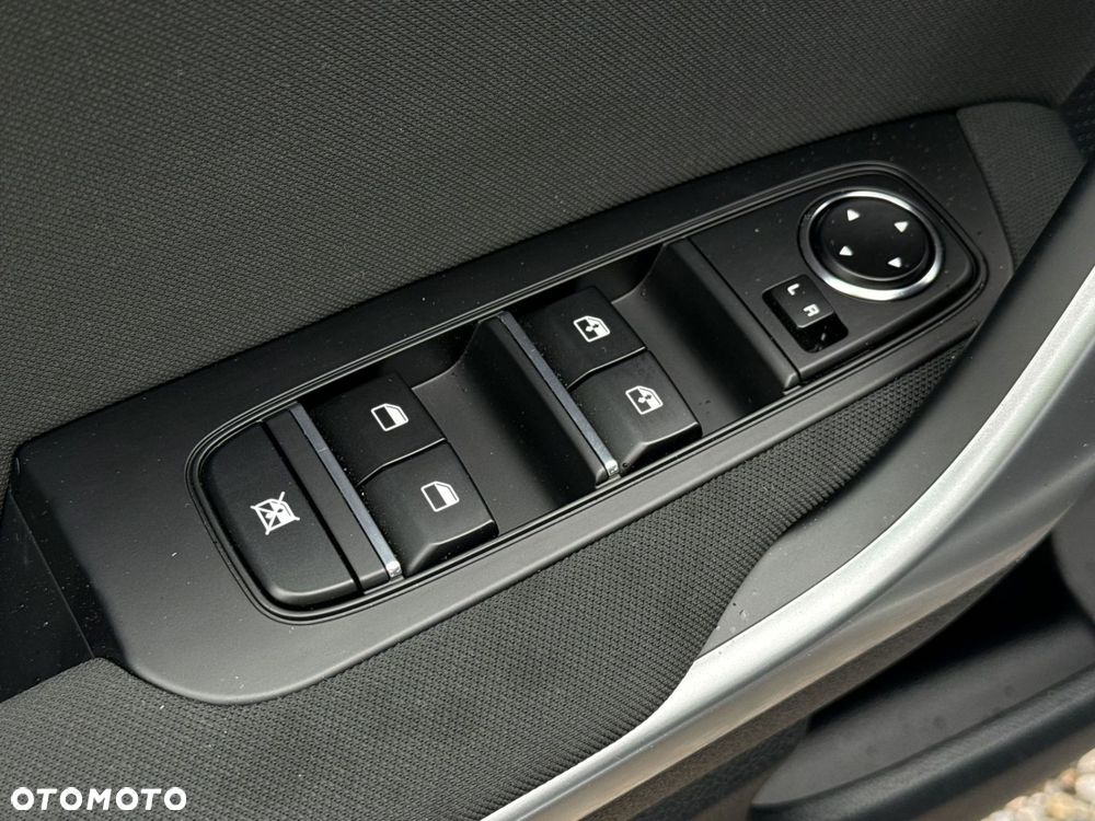 Kia XCeed 1.6 T-GDI M DCT - 14