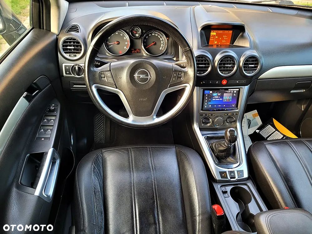 Opel Antara 2.4 4x4 Cosmo - 13