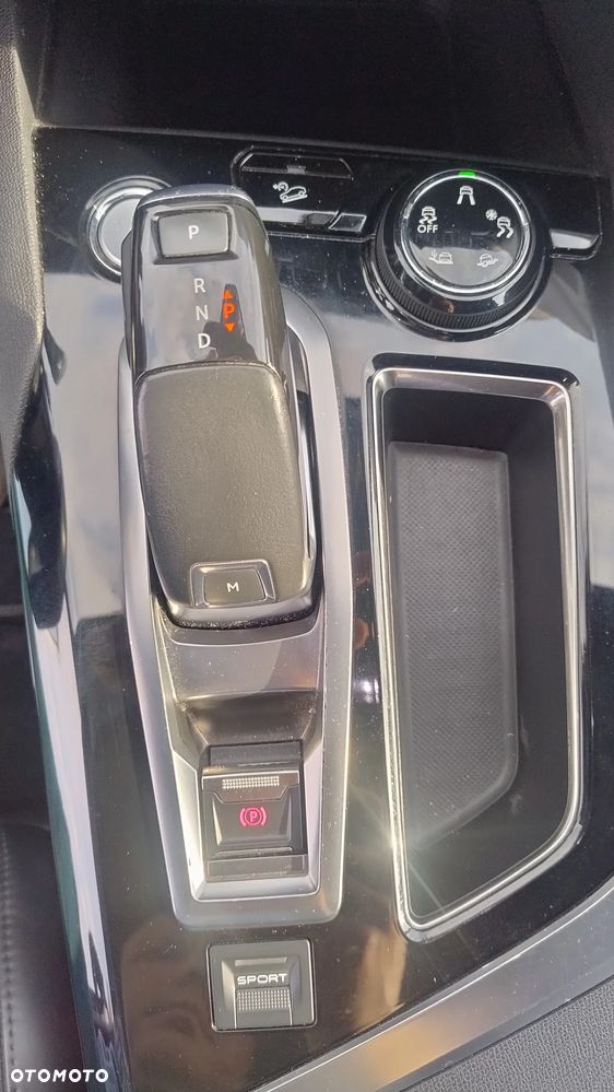 Peugeot 3008 2.0 BlueHDi GT S&S EAT6 - 7