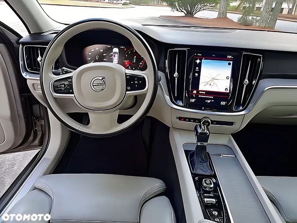 Volvo S60 T5 AWD Inscription First Edition - 10