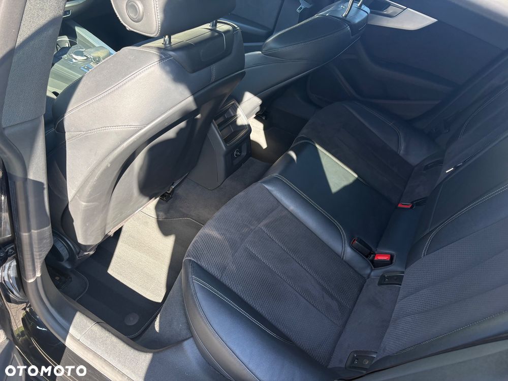 Audi A5 Sportback 40 TDI quattro S tronic S line - 11